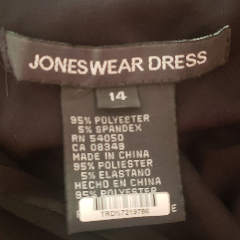 Black Joneswear Dress - Ruching at Front and Back Waist - Buckle Accent Sz 14 - Picture 5 of 6